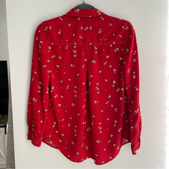 beachlunchlounge Red Floral Button Down Shirt - Picture 3 of 5